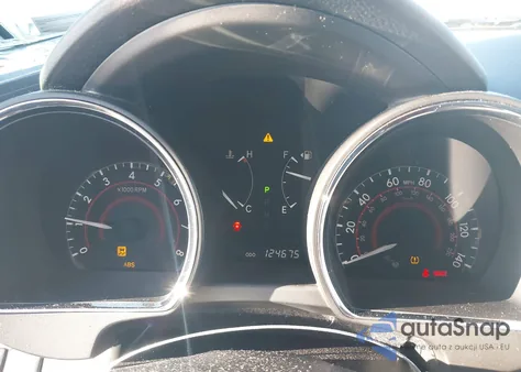 2010 Toyota Highlander Limited V6 z USA, uszkodzony, nr VIN 5TDDK3EH2AS021412